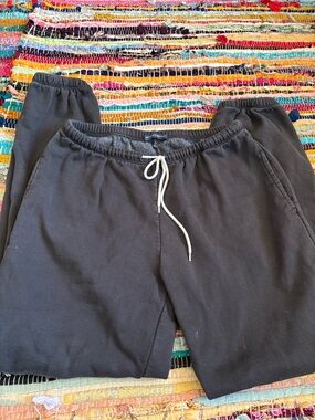 Brandy Melville Men's Black Drawstringi Sweatshorts